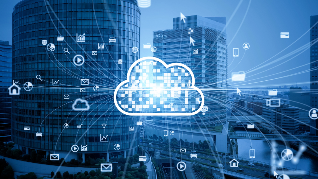 Cloud Computing: navigating through the mists of regulation and market evolution